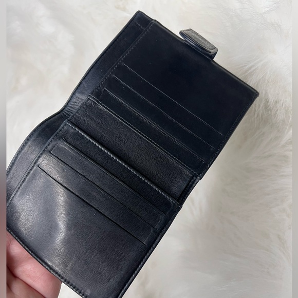 CHANEL Vintage Compact Wallet - Picture 11 of 11